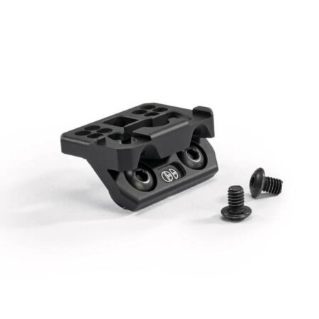 Montage am CLOUD DEFENSIVE OFFSET TORRENT M-LOK Taschenlampe